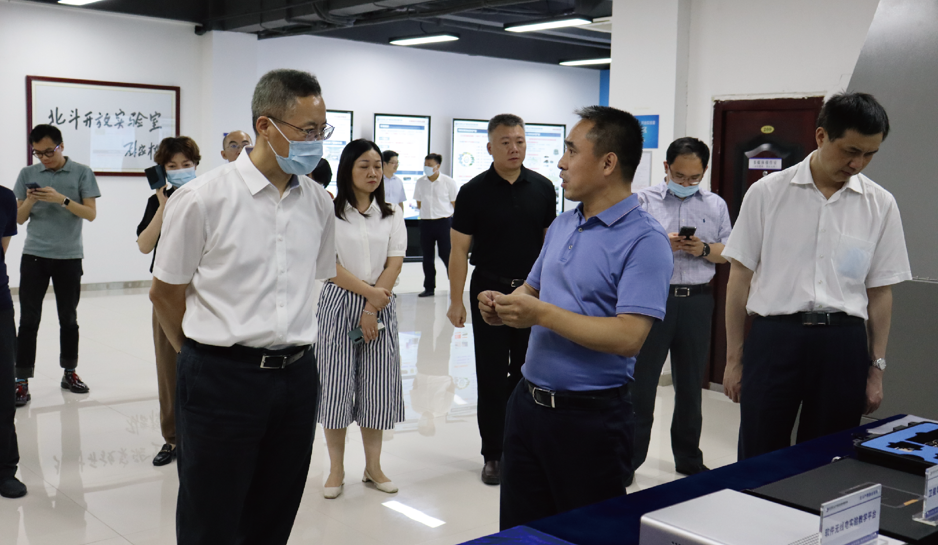2021年9月15日，國(guó)家發(fā)改委創(chuàng)新和高技術(shù)發(fā)展司司長(zhǎng)沈竹林一行蒞臨調(diào)研